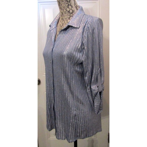 NWT Pure Amici Metallic Gunmetal Silver Button Front Blouse Top Size XS - Picture 3 of 6